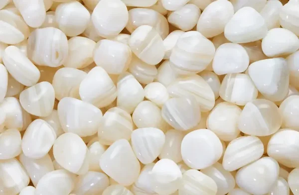 Trommelstenen - Witte Agaat India