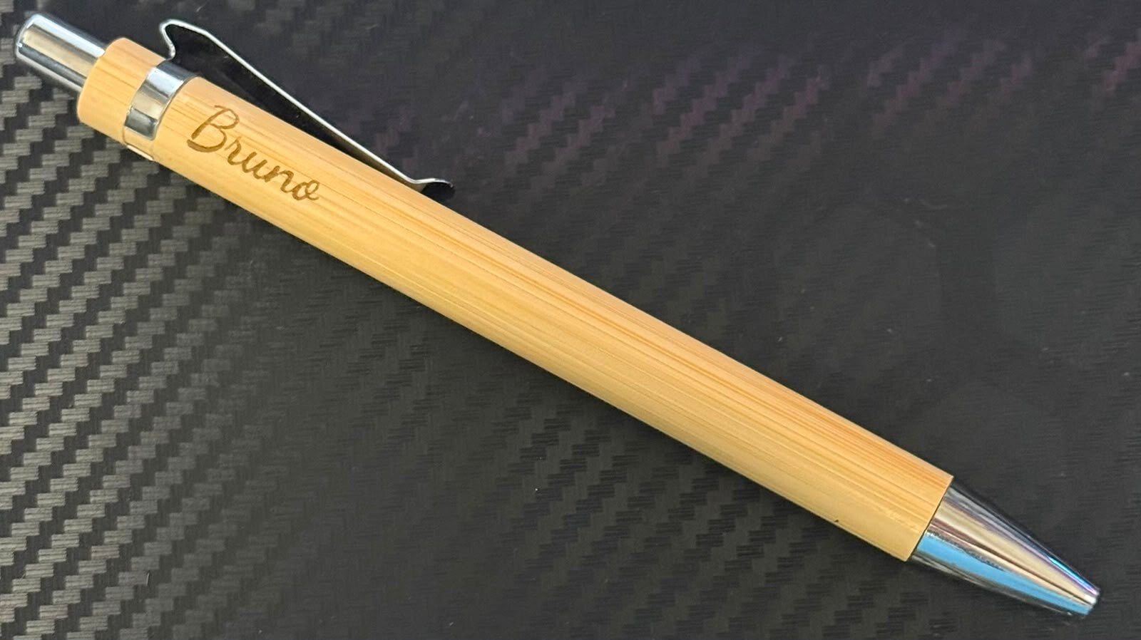Stylo en bois personnalisé