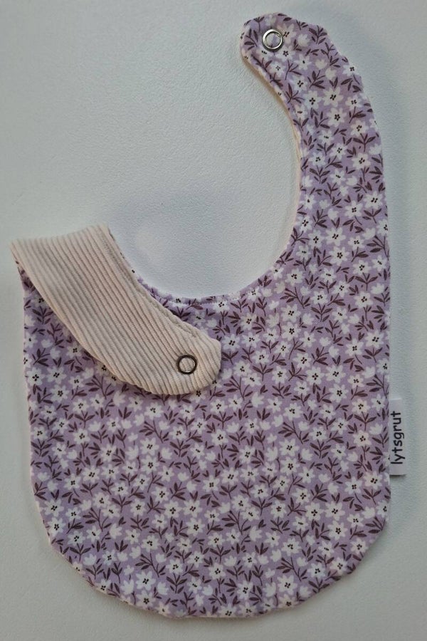 Babyslabbetje bloemetjes lila