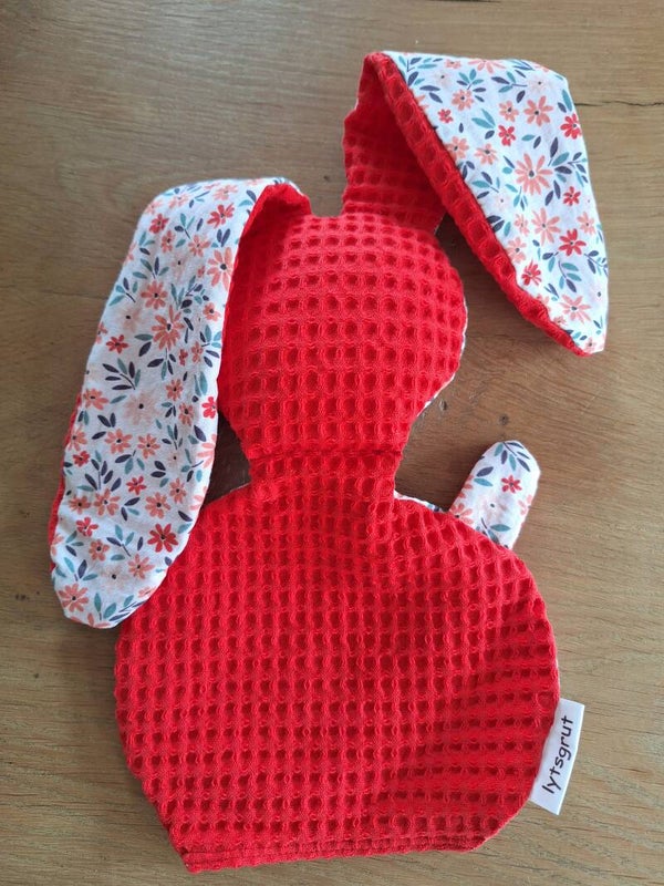 Knuffelkonijn rood/bloemetjes