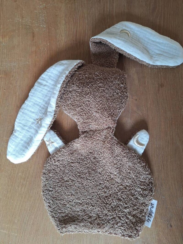 Knuffelkonijn bruin/maan en sterren
