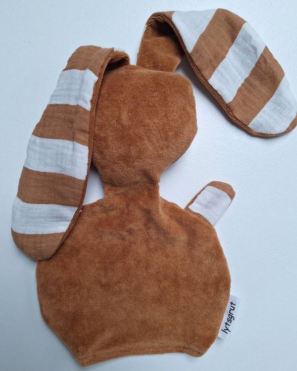 Knuffelkonijn camel/streep