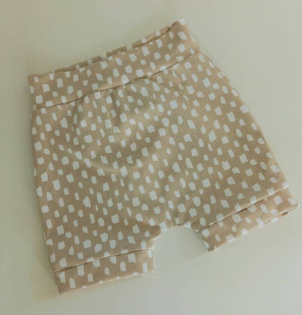 Korte broek printed pencil zand, maat 74/80