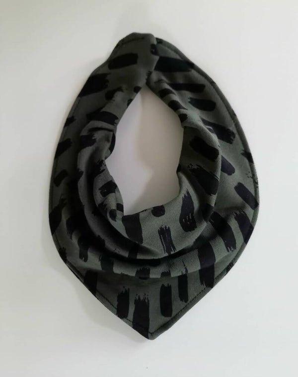 Kwijlslab army, 3-6 maanden