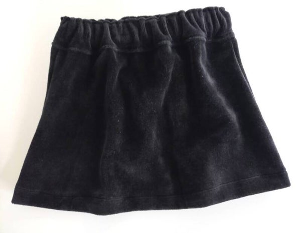 Zwart rokje maat 80