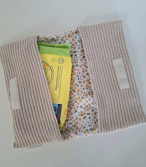 Luier etui gebreide stof beige