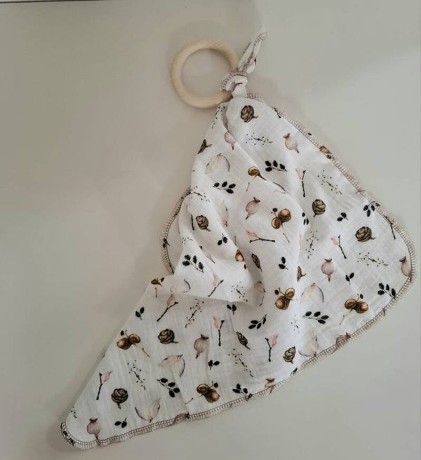 Knuffeldoek aan bijtring, herfst