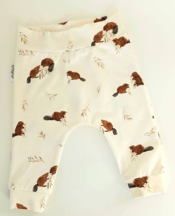 Broekje bevers, maat 62/68