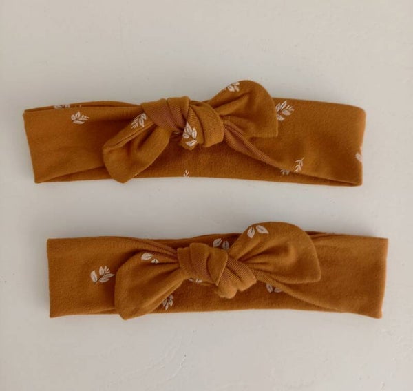 Knoophaarband natuur takjes