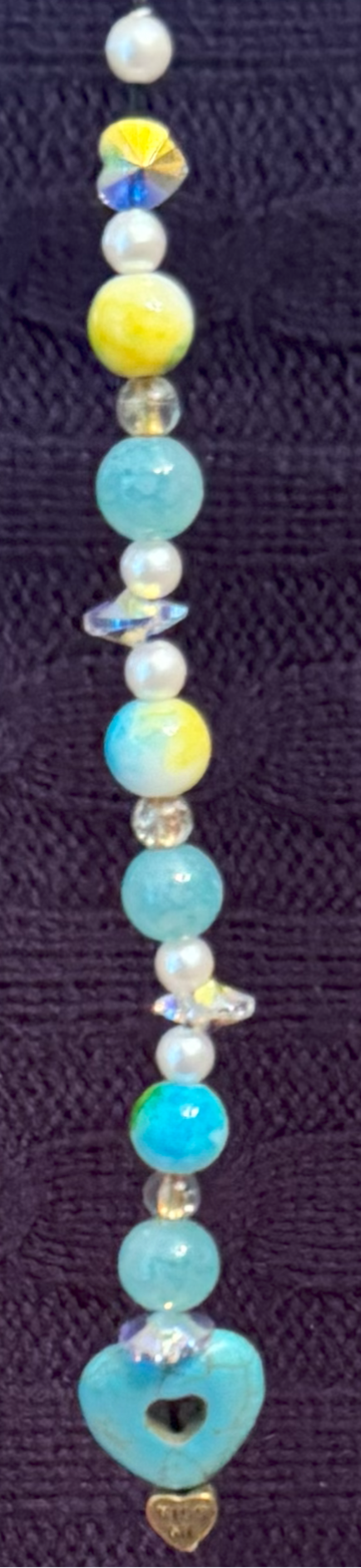 Heart Hanging ending with a "I love you" finding.