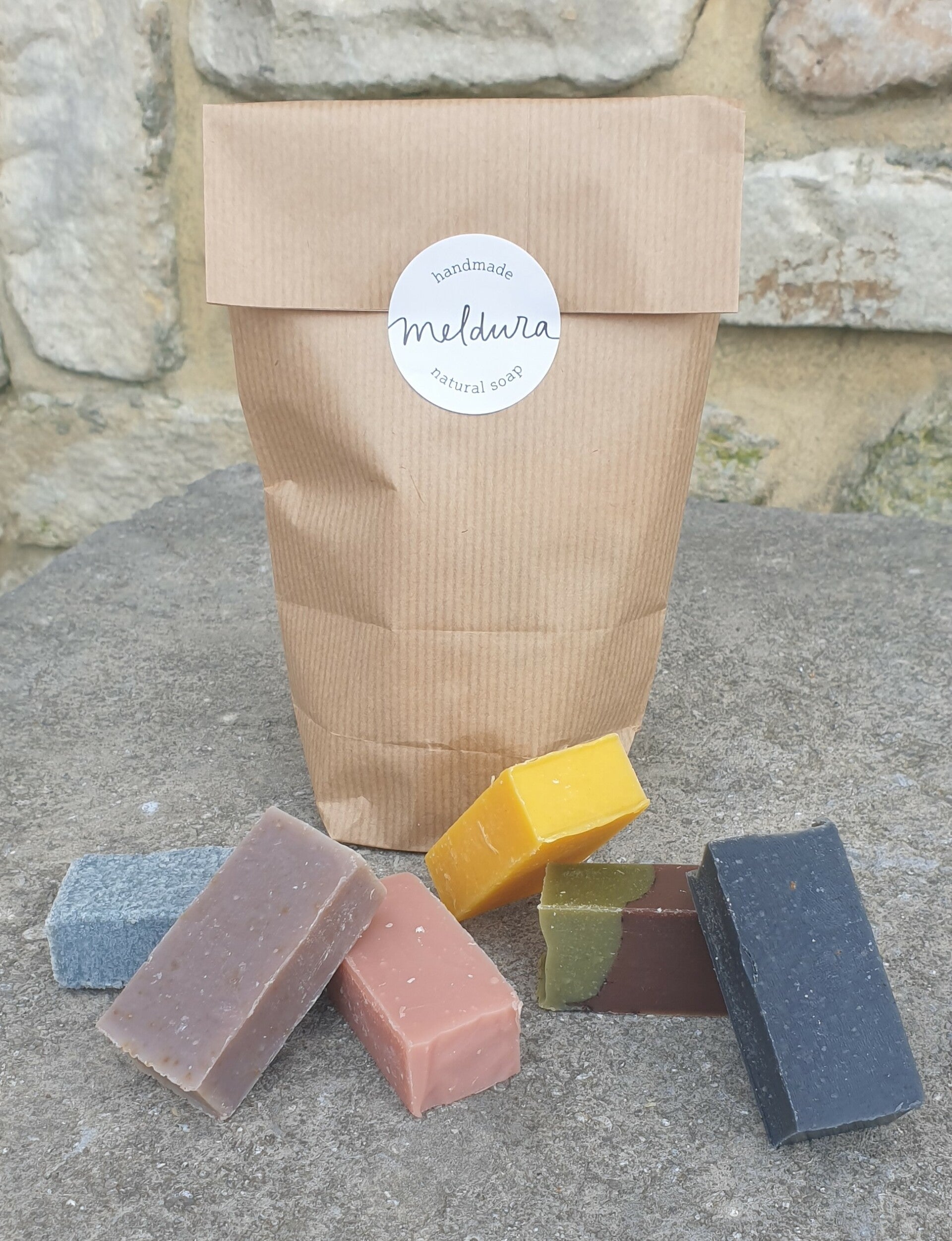 Zakje met 6 mini-zeepjes naar keuze!