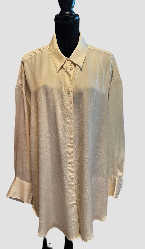 Beige skjorta strl XL (art.nr 1003)