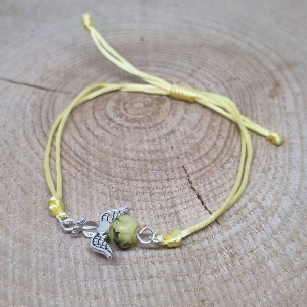 Satijnkoord armband licht geel