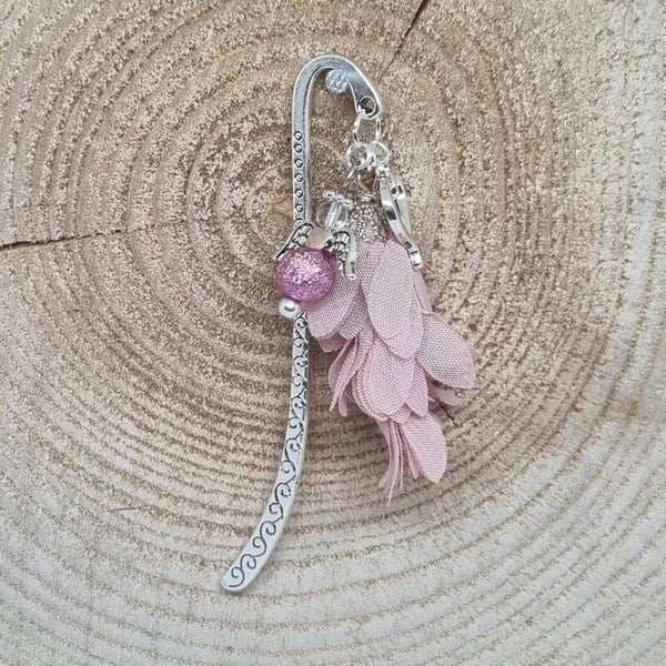 Boekenlegger chiffon roze