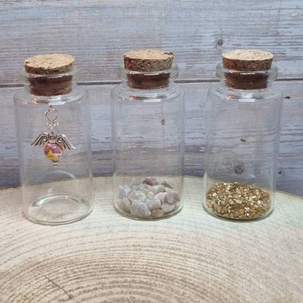 Engeltje in een flesje geel/lila