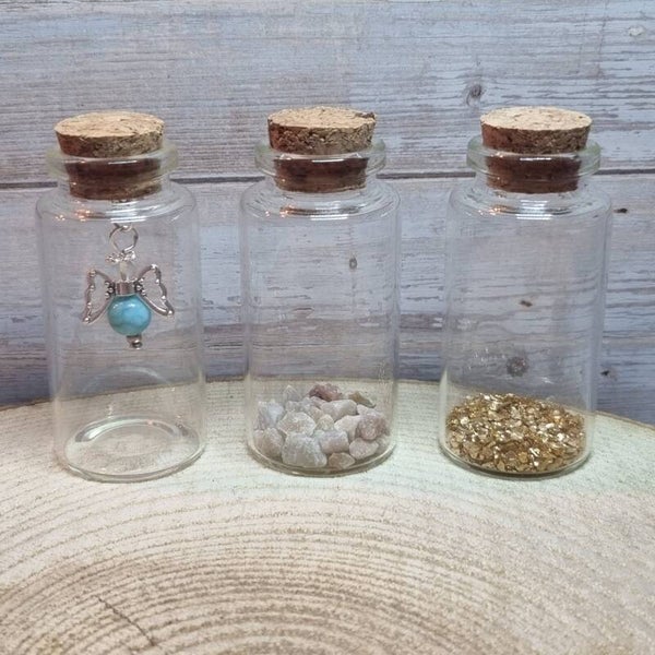 Engeltje in een flesje blauw