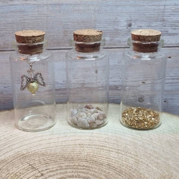 Engeltje in een flesje goud