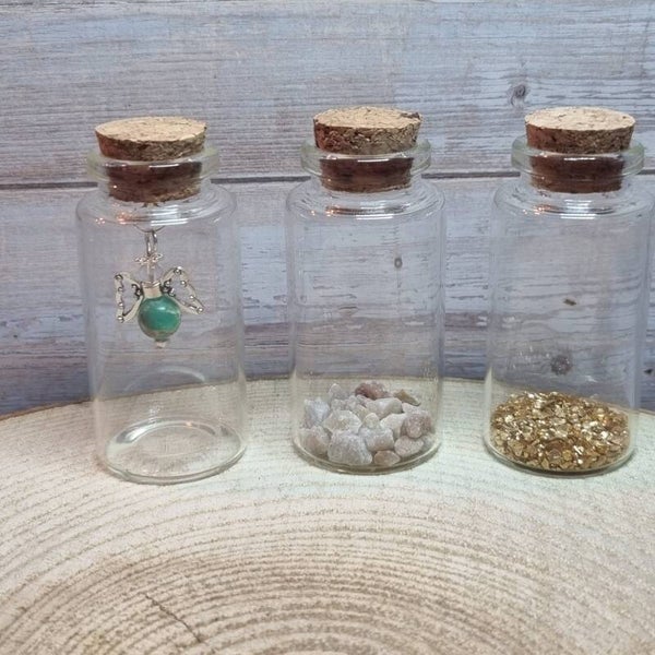 Engeltje in een flesje turquoise/beige/bruin