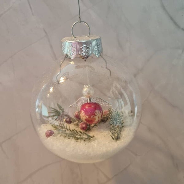 Kerstbal rond rood-creme