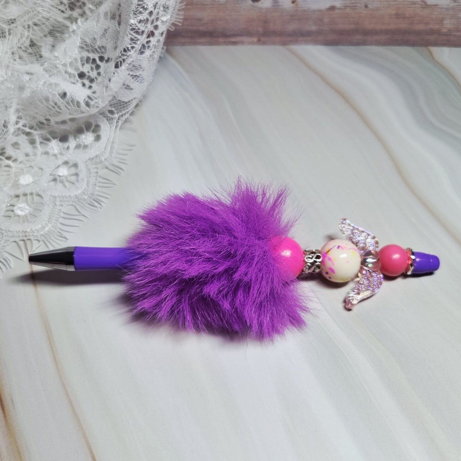 Pen fluffy paars/roze