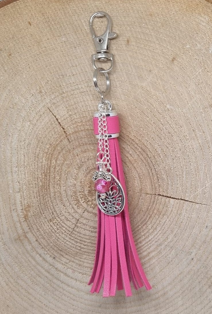 Tassenhanger kwast roze