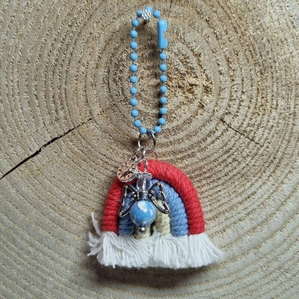 Sleutelhanger regenboog rood/blauw/beige