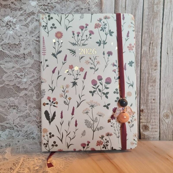 Agenda wit met bloemen