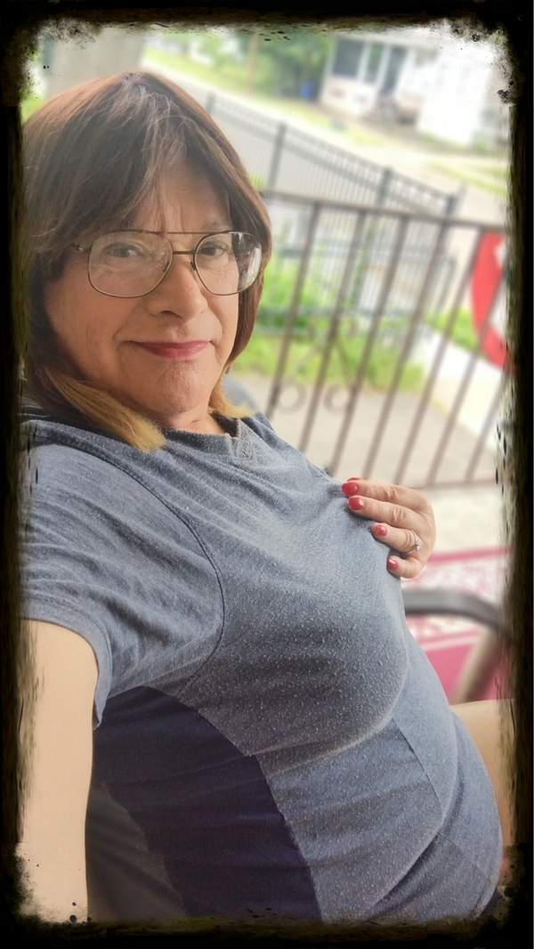 T shirts screen printed Cotton 90 %/ polyester 10%  size XL