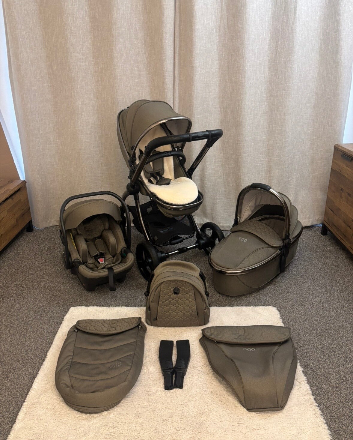 Egg 3 ® Luxury Shell i-Size Travel System Bundle - Mink 🤎✨