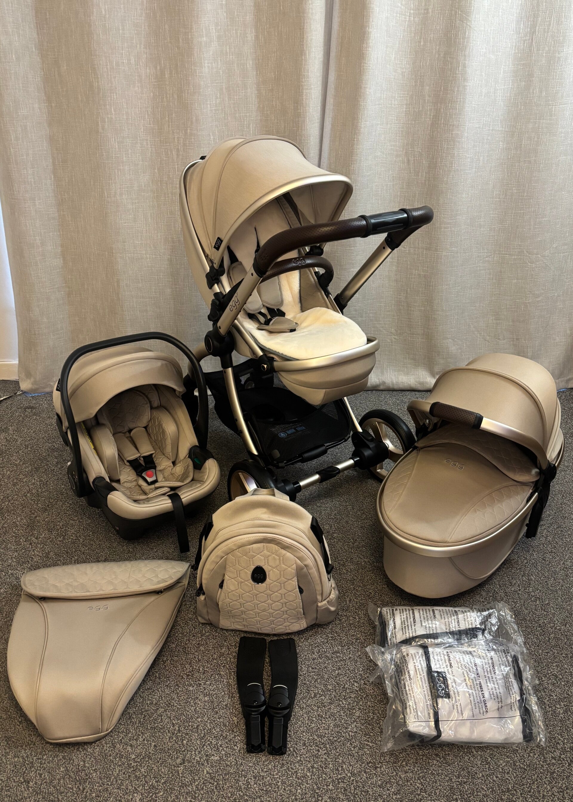Egg 3 ® Luxury Shell i-Size Travel System Bundle - Feather Edition 🪶