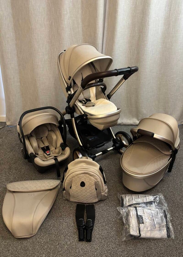 Egg 3 ® Luxury Shell i-Size Travel System Bundle - Feather Edition 🪶