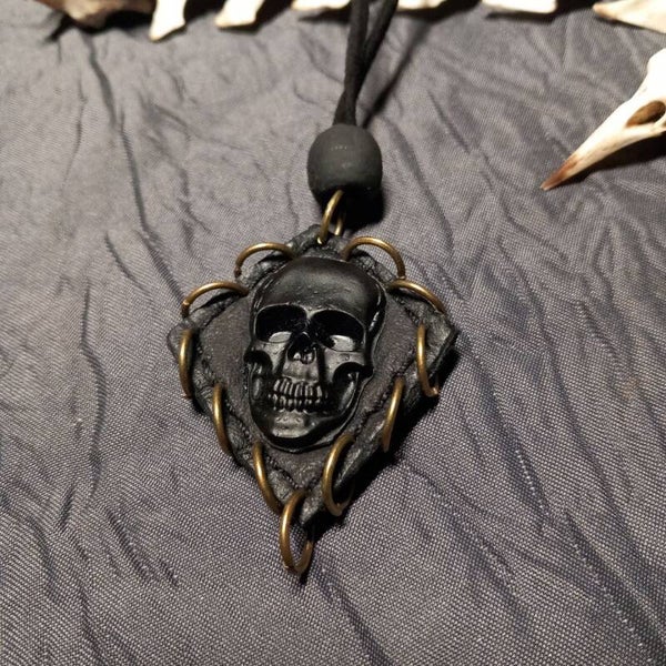 ◇ Black Matara ◇ Necklace