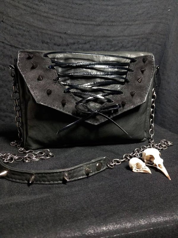 ◇ The Estrie ◇ Shoulder Bag