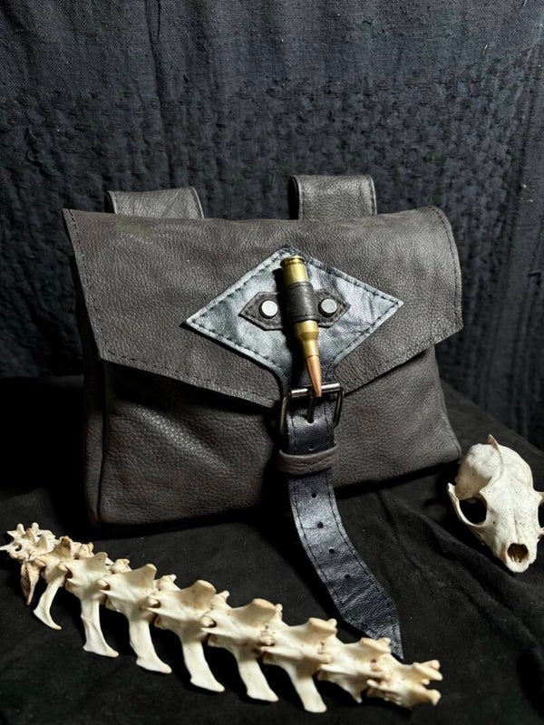 ♢ The Gunslinger ♢ Belt Bag