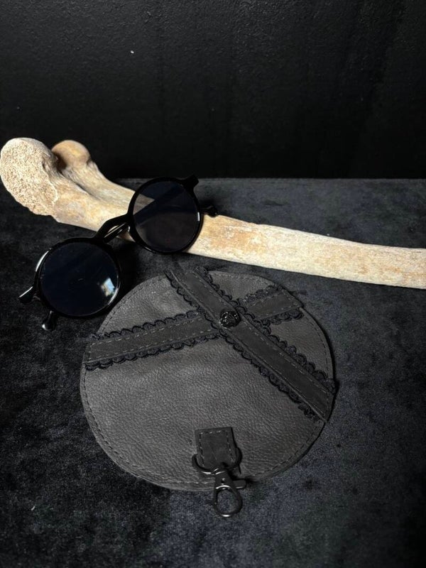 ♢ Black Adenia ♢ Sunglasses Case