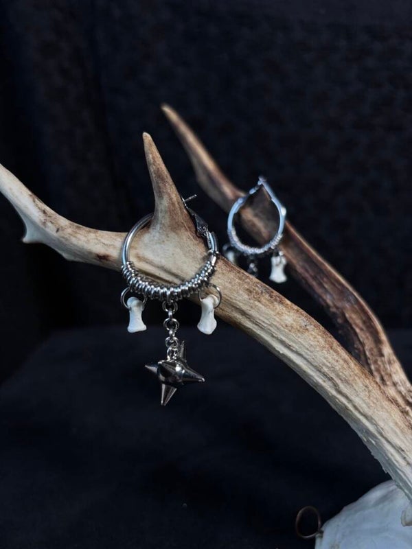 Bony Hoop Earrings Flail