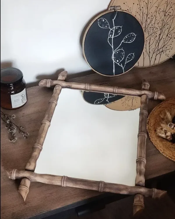 Ancien miroir en bois de hêtre vintage travaillé façon bambou des annees 1940/1950