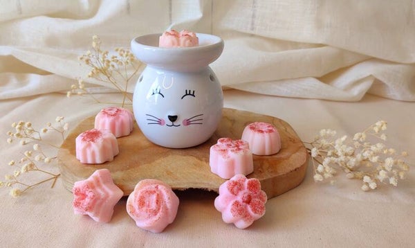 Brûleur chat blanc