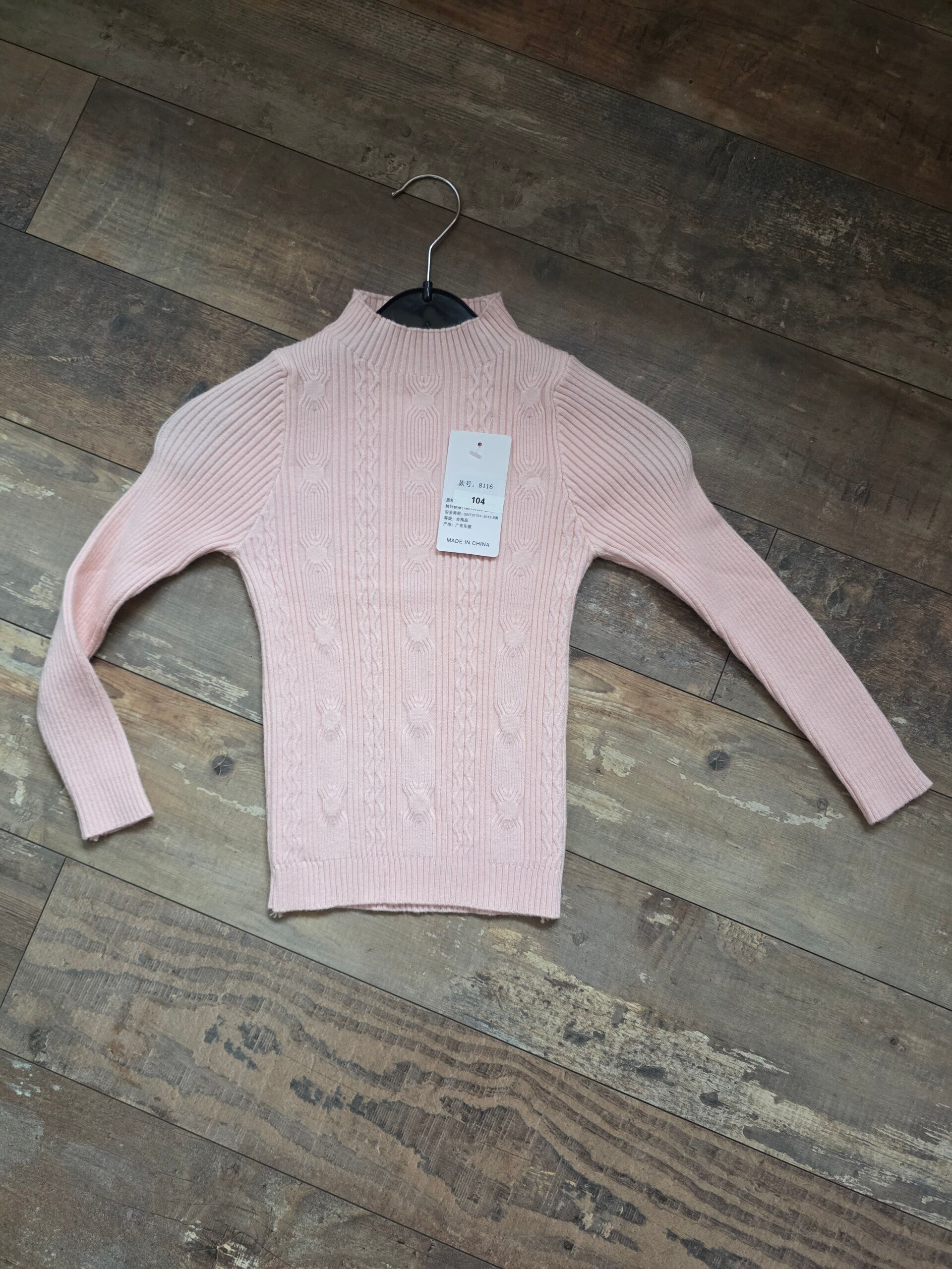 Fijn gebreid truitje roze