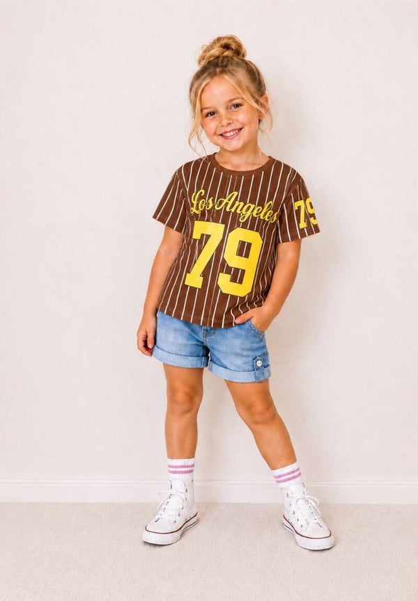 Baseball shirt bruin met geel