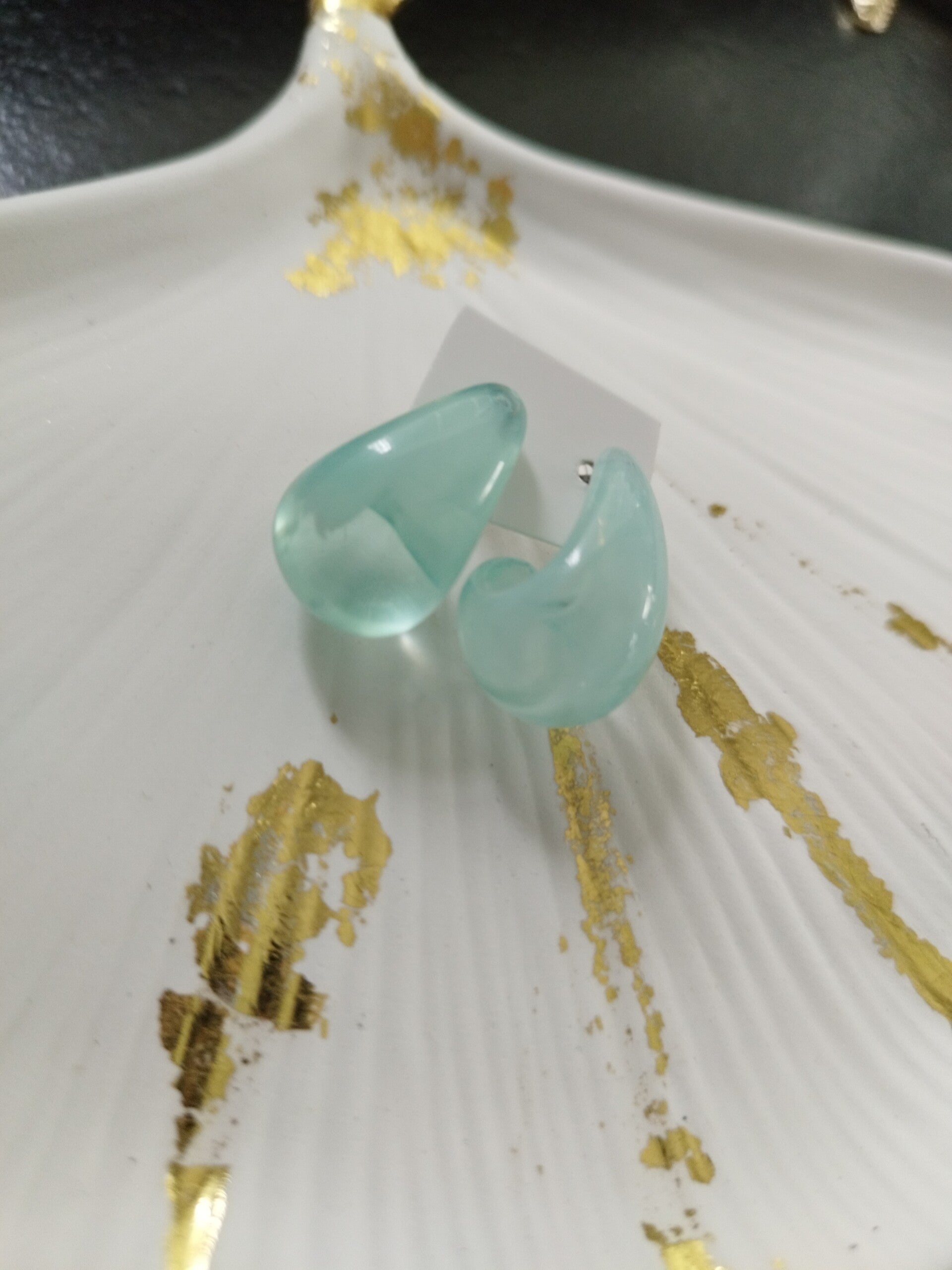 Boucles d'oreilles gouttes vert d'eau