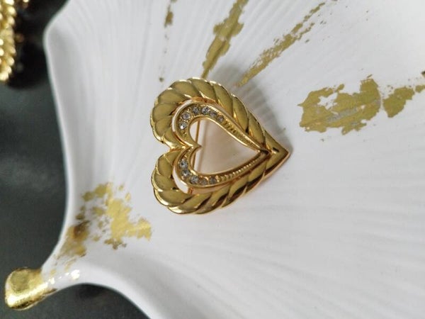 Broche coeur vintage plaqué or signé