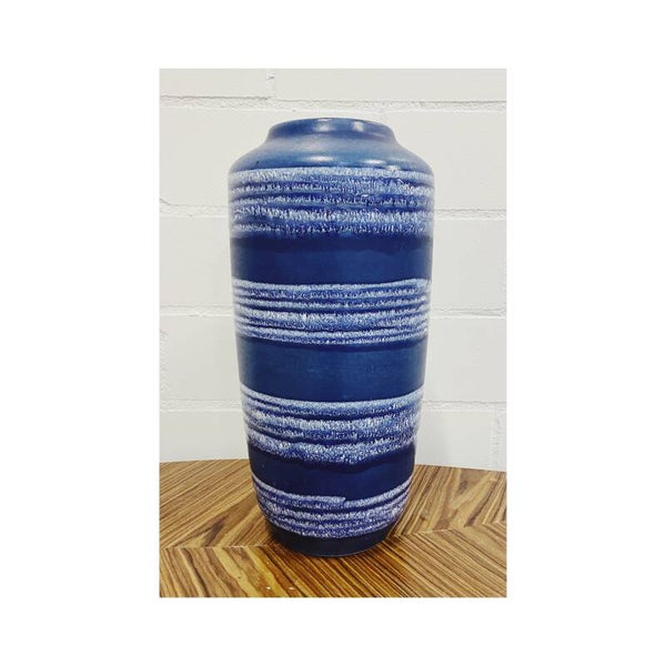 West Germany Vaas Blauw