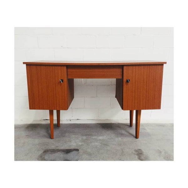 Vintage Fineer Bureau