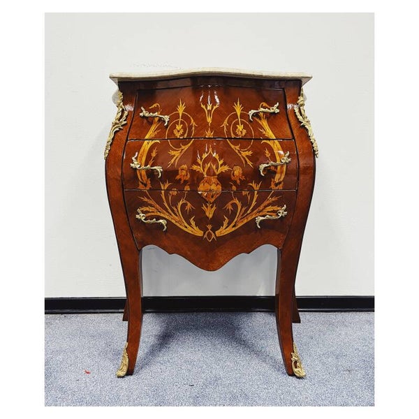 Frans Dressoir met Marmeren Blad