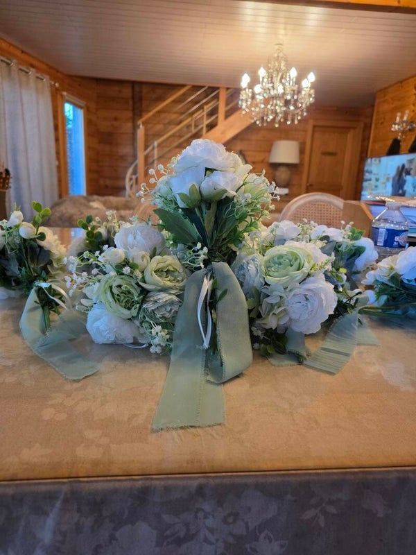 Bouquet vert sauge blanc pour banc de cérémonie lot de 12