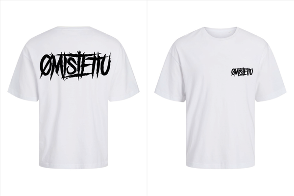 Witte oversize T-shirt omistettu