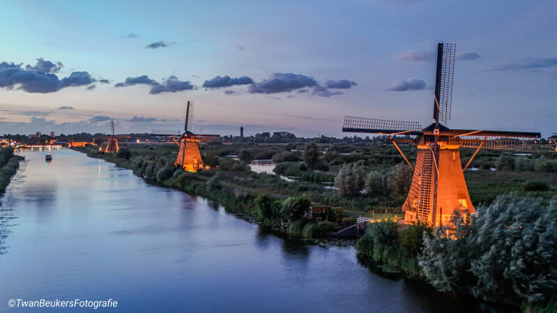 dji_fly_20250904_205728_0073_1757015035043_photo-standard-1k4z5a.jpg
