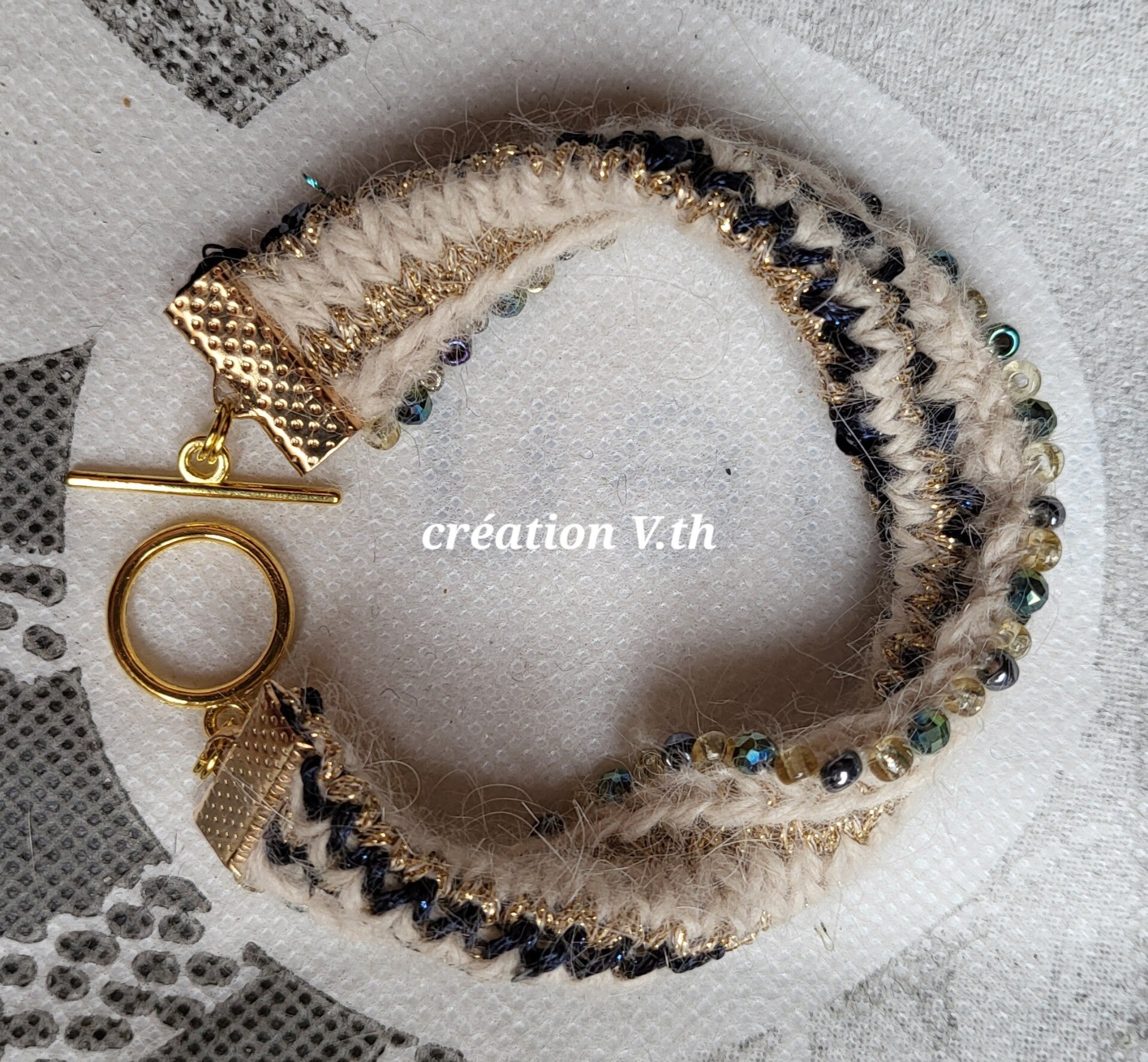 "Beige bleu or" B-VTH 34