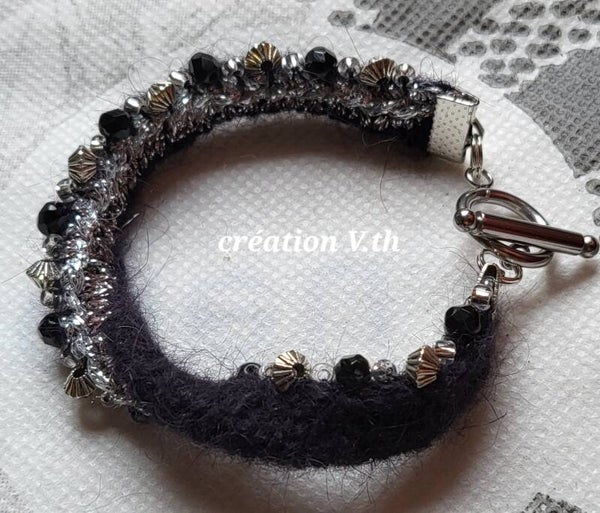 "Coquille-noire" B-VTH 64